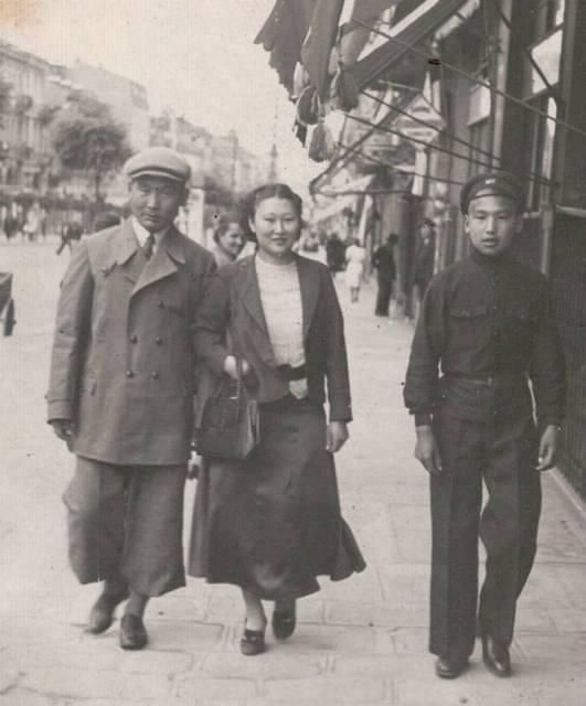 Djab and Katia Kawliushov and their son, Nicholas Kolar Kavzeb